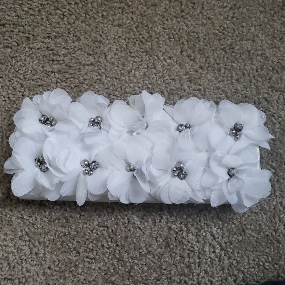 White clutch